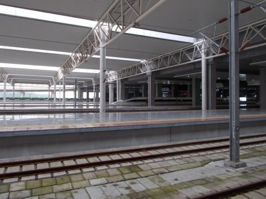 Hefei railway station, bullet train