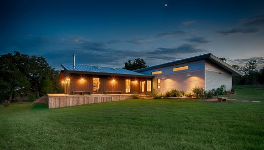 Contemporary Home in Texas