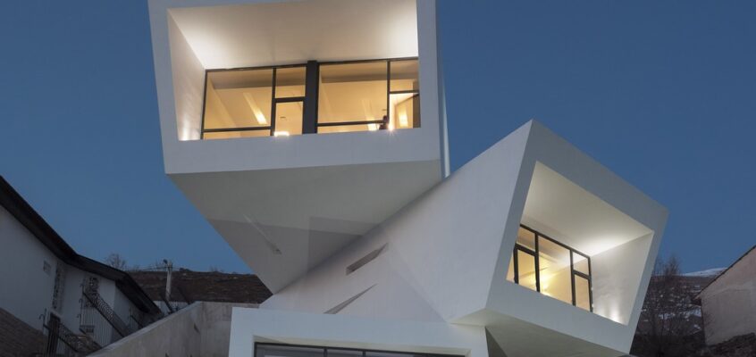 House in Mosha, Damavand County
