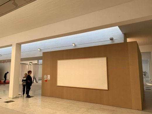 Take the money and run Kunsten Museum of Modern Art Aalborg