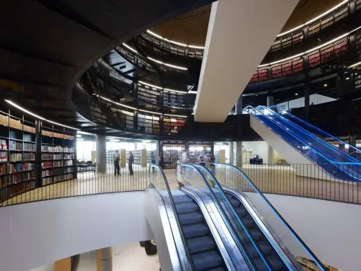 New Birmingham Library building interior