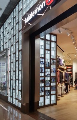 Lululemon Athletica Shop Hysan Place