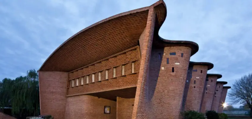 Uruguay Developments, Building Designs