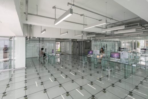 Glass Office Wai Yip Street