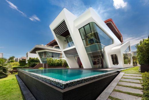 Villa Mistral: House on Sentosa Island