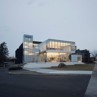 Art Museum Building in Québec