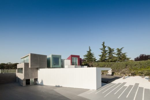 Contemporary Residential Development in capital of Spain