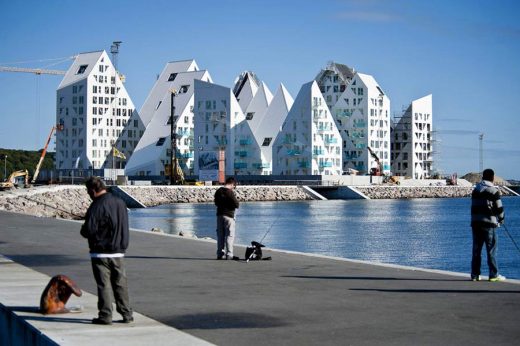 Isbjerget Aarhus waterfront housing