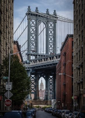 New York architecture photo by Simon Garcia