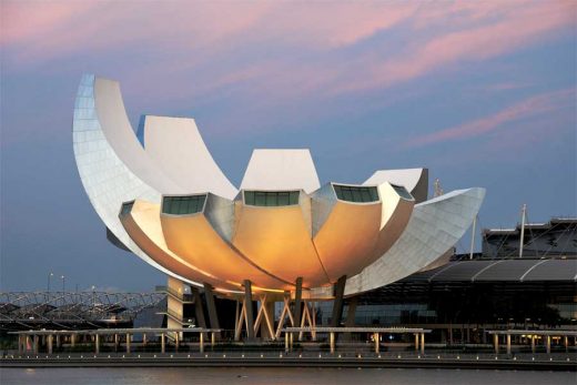 Safdie Architects ArtScience Museum building