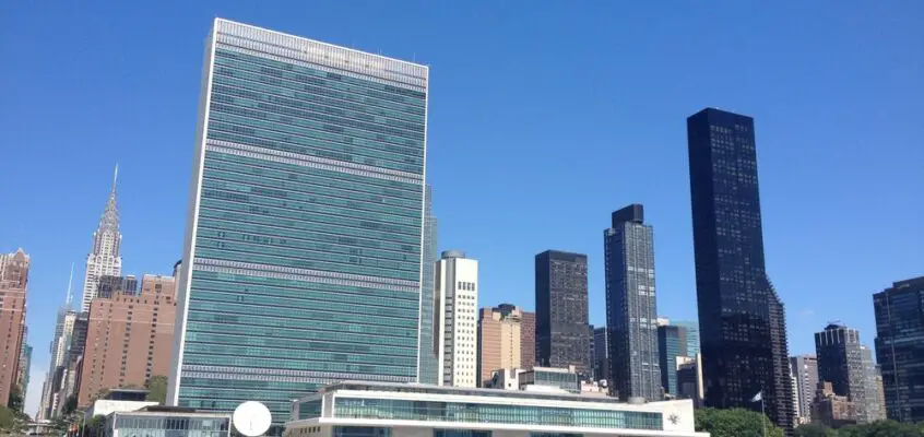 UN Building New York: United Nations Building