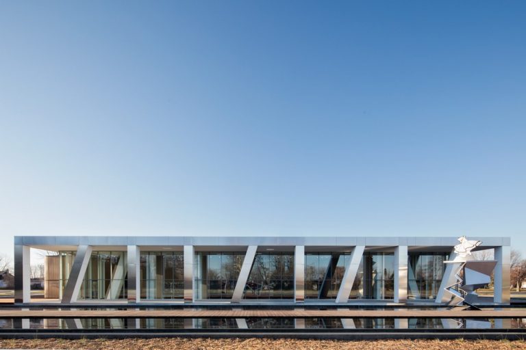 DianeDufresne Art Centre Repentigny earchitect