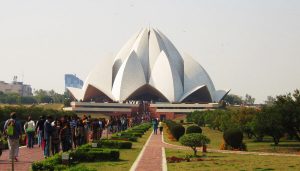 Lotus Temple in Delhi building | www.e-architect.com