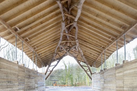 Woodchip Barn Dorset roof structure