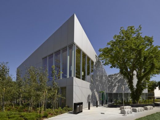 New Highlands Branch Library in Edmonton