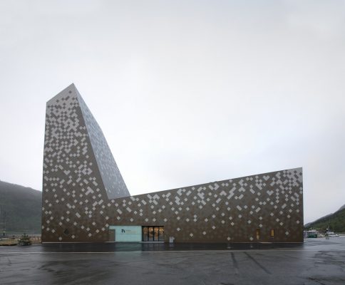 Mountaineering Center Norway by Reiulf Ramstad Architects