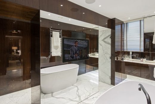 The Park Crescent by Amazon Property Ensuite Bathroom