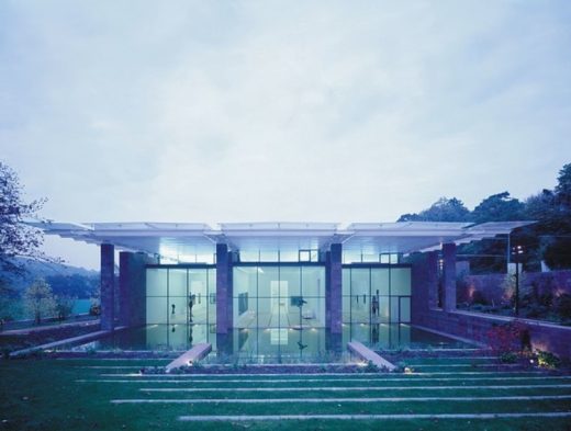 Beyeler Foundation Museum, Riehen, Switzerland Renzo Piano Architect building