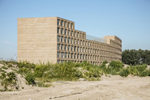 Smiley Zeeburgereiland Apartment Complex