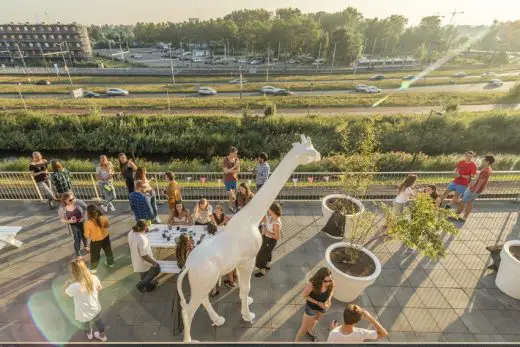 Smiley Zeeburgereiland Apartment Complex