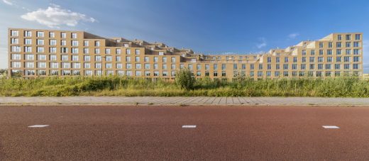 Smiley Zeeburgereiland Apartment Complex