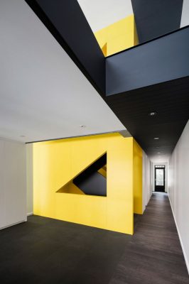 Canari House