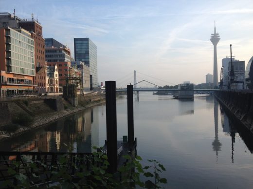 Düsseldorf Buildings - Claude Vasconi Architectes