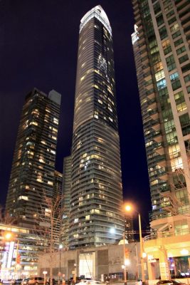 ÏCE II Toronto tower building