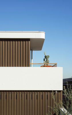 Rejuvenated NSW Villa design by Luigi Rosselli Architects