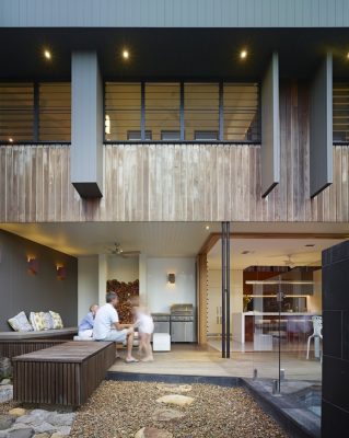 Contemporary Home in Queensland design by Shaun Lockyer Architects