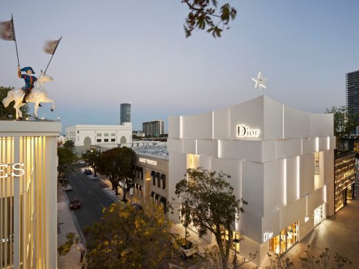 Dior Shop Facade