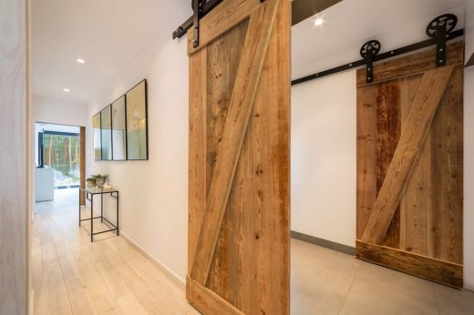 Fence House