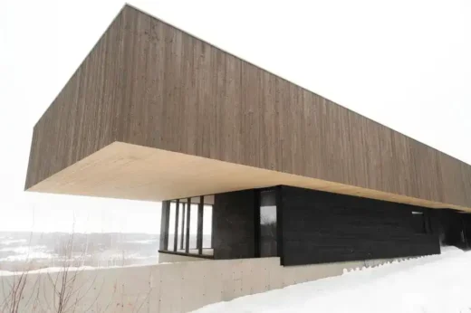Roy-Lawrence Residence in Quebec, Sutton home