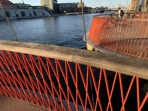 Cirkelbroen Copenhagen: Olafur Eliasson bridge