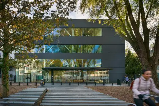 Temporary Courthouse Amsterdam design by cepezed Architects