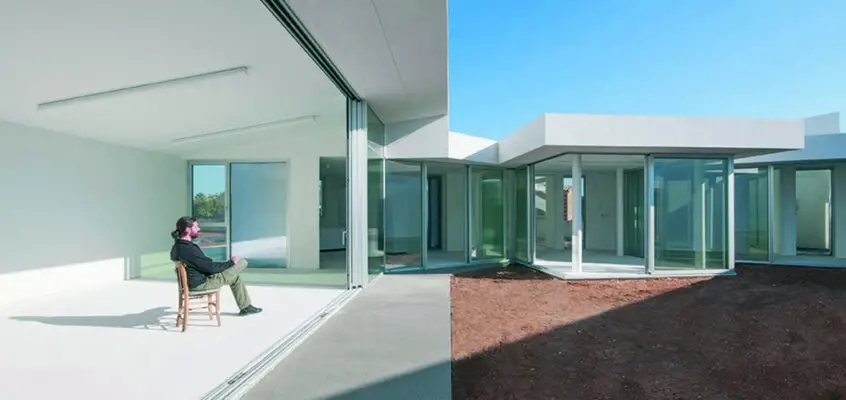 Art School & Residence 1306, Akaki