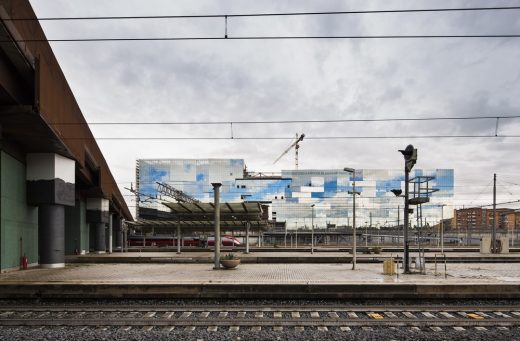 BNL-BNP Paribas Group HQ in Rome | www.e-architect.com