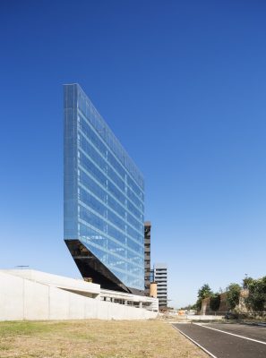 BNL-BNP Paribas Group HQ in Rome | www.e-architect.com