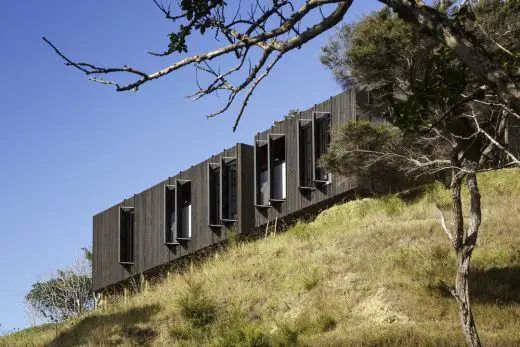 Castle Rock Beach House - New Zealand Homes