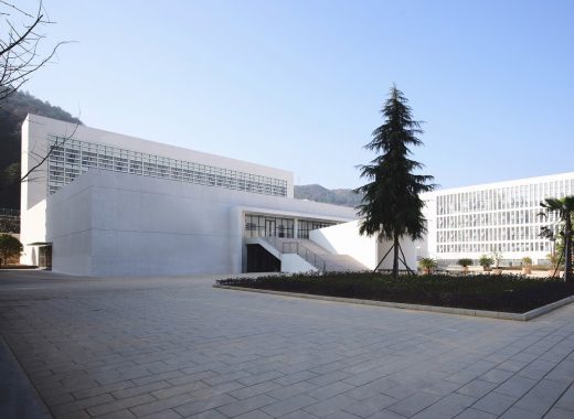 Dushan School Complex