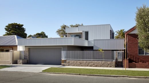 Lefroy Rd House by Philip Stejskal Architecture