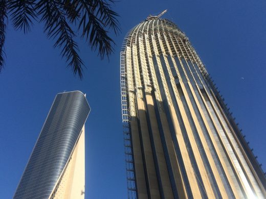 Al Hamra Firdous Tower and National Bank of Kuwait