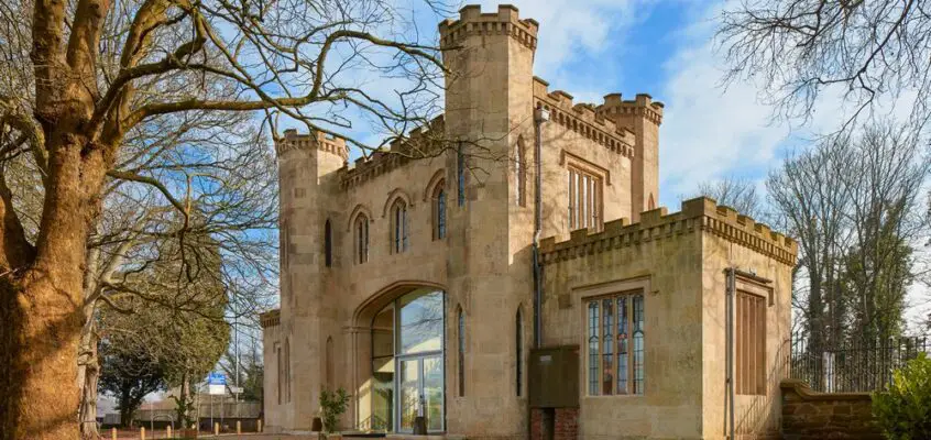 Lower Lodge Gatehouse Bristol Building