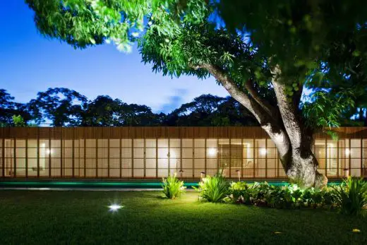 Bahia house design by Marcio Kogan Arquitetos