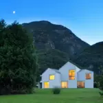 Swiss House in Preonz Ticino Building