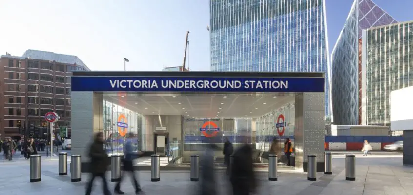 Victoria North Ticket Hall London Building