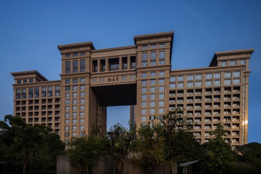 Diaoyutai Hotel - Chinese Hotel Buildings