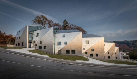 Dommeldange Housing