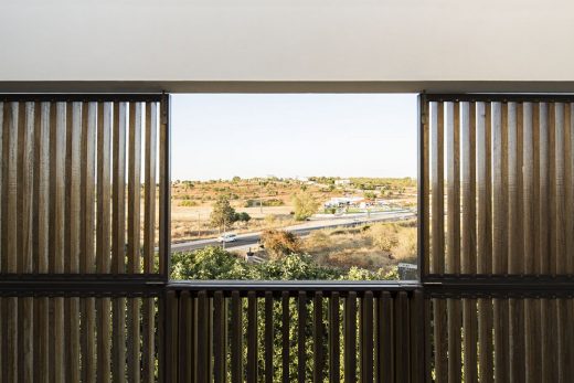 The Algarve residence design by Architecture: Ricardo Camacho, Gilda Camacho