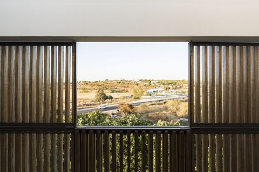 The Algarve residence design by Architecture: Ricardo Camacho, Gilda Camacho